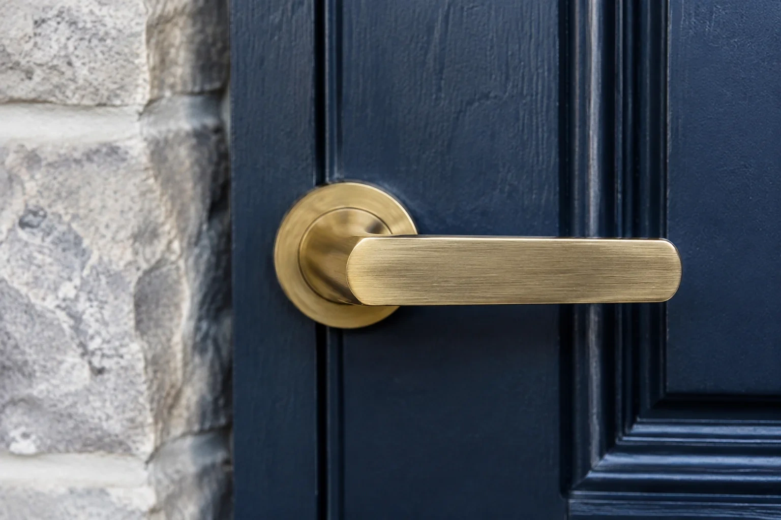 Illustrative locksmith scene